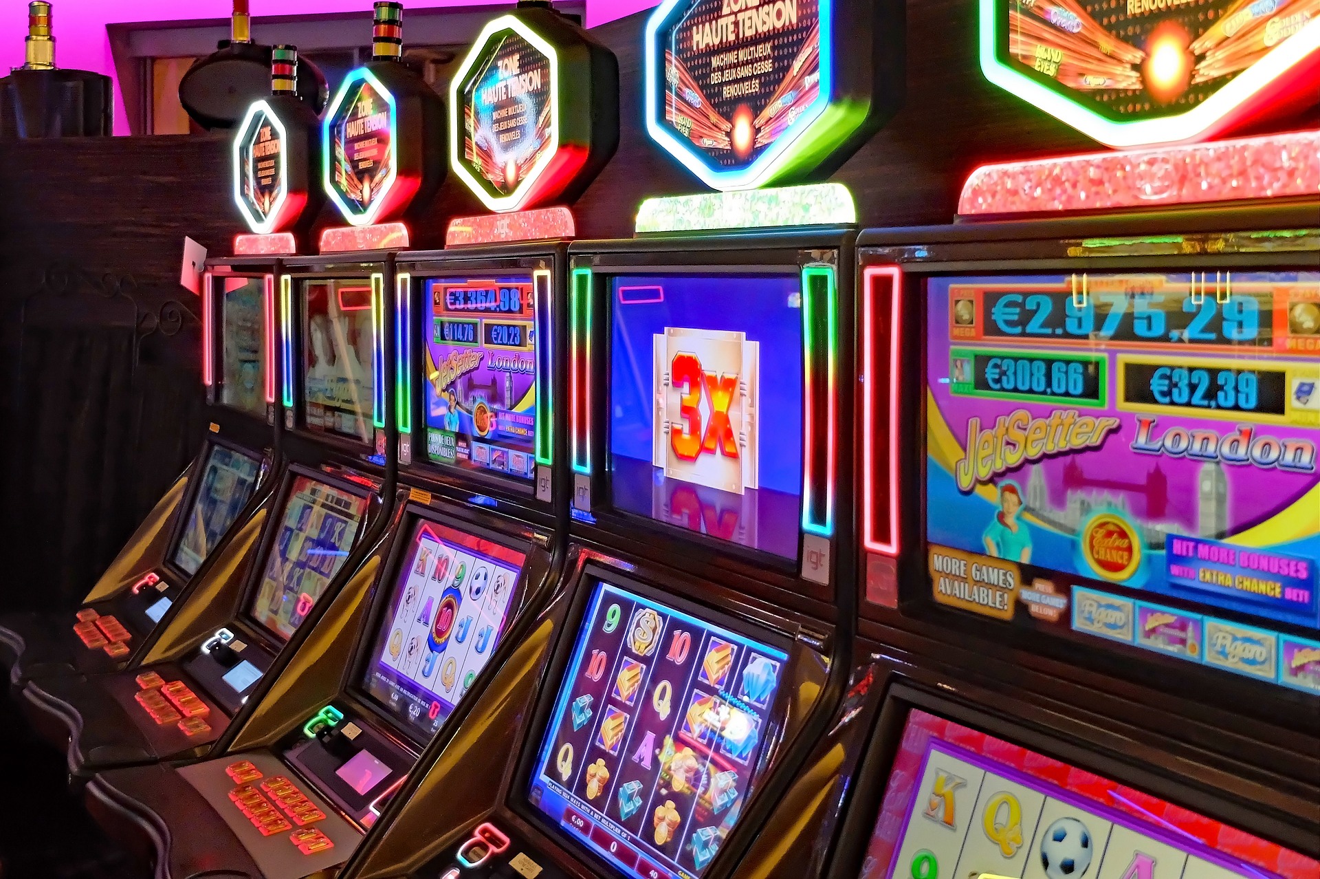 Important Facts about Slot Online Games