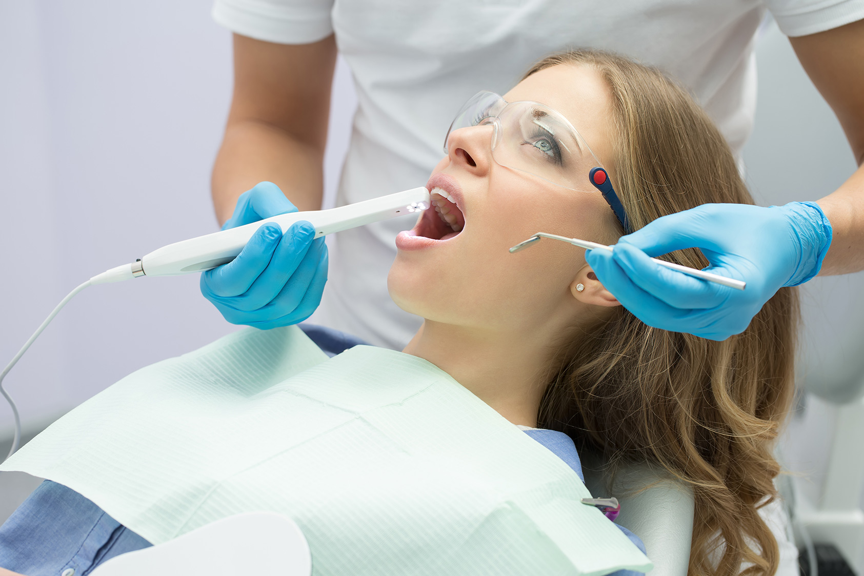 From Diagnosis to Patient Education: The Best Intraoral Cameras for Dentists