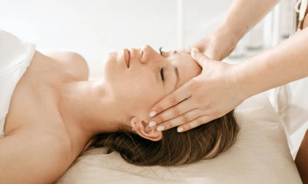 Signs Stress Is Taking a Toll and How a Head Spa in Katy Can Help